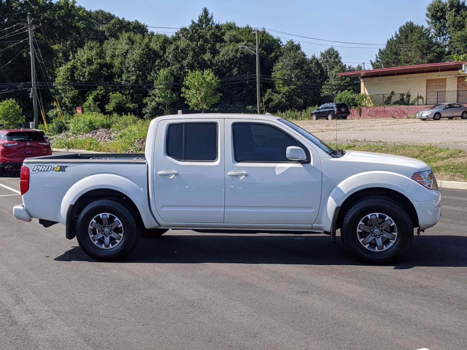 Nissan frontier pro 4x