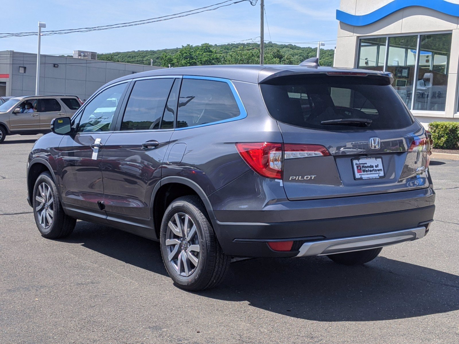 new 2021 honda pilot ex-l sport utility in westbrook